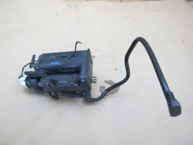6758019 Bmw 03-08 E86 E85 Z4 Fuel Evap Vapor Charcoal Canister Oem