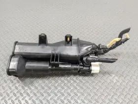 7313821 Bmw 2013 - 2015 X1 Oem Fuel Vapor Gas Charcoal Evaporator Canister