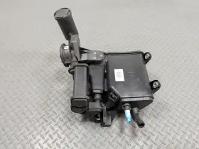 Af7347621 Bmw 2014 - 2016 528i Oem Fuel Vapor Gas Charcoal Evaporator Canister