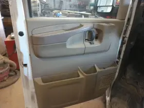 2958195 Chevrolet Used Vapor Canister Fits 2010 Express 3500 Van Grade A