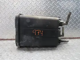 375.gm8g03 Chevrolet 2003 Trailblazer 4.2l Fuel Gas Charcoal Vapor Canister