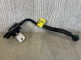 Eu5a-9g866-bd Fomoco 2018-2023 Ford Mustang Gt 5.0 Oem Fuel Vapor Canister Purge Valve With Hose