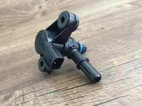 Au5-9g866-ab Ford 2015-2019 Transit Cargo 3.7l Engine Fuel Vapor Canister Purge Valve Oem
