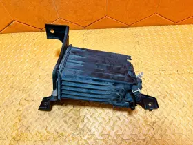 Bl14-9e857-aa Ford 09-14 Expedition Gas Fuel Evaporator Vapor Canister With Mount Bracket Oem