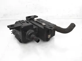 Fv63-9c138-ba Ford 2014-2018 C-max Engeri Evap Fuel Vapor Leak Detection Valve