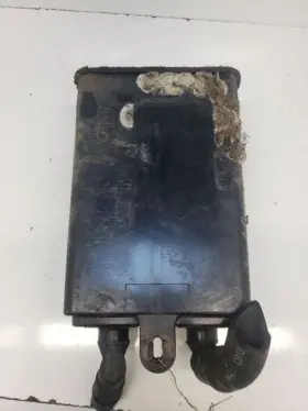 F65z9d653aa Ford Truck Explorer 2002 Fuel Vapor Canister 972527