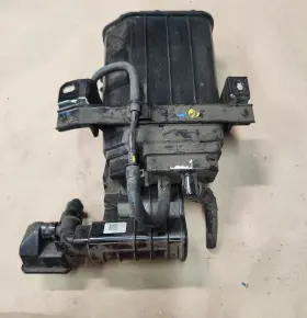 31420-d2800 Genesis 2017-2020 G80 Fuel Vapor Evaporator Canister Assembly Oem