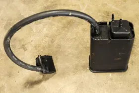 17097118 Gm 97-04 Chevy Corvette C5 Fuel Vapor Charcoal Canister Solenoid Oem Used