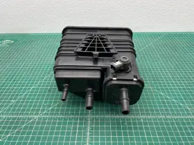 22890997 Gm 13-19 Cadillac Ats - Fuel Evap Vapor Emission Charcoal Canister Oem