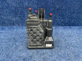 Gmc 23138840 2014-2018 Sierra Silverado 1500 Oem Fuel Vapor Canister Evap