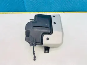 7469 Hyundai 2018-2023 Kona Fuel Vapor Evaporator Charcoal Canister / Protector Oem