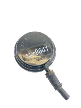 53009641 Jeep 1991 Cherokee Fuel Vapor Emission Charcoal Canister Cap Oem