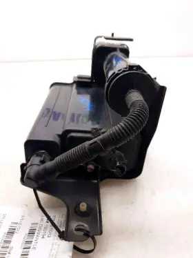 77740-76010 Lexus 375.le1d12 Fuel Vapor Canister Fits 11-13 Ct200h