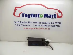 375.le1h03 Lexus Es300 02 03 04 Fuel Vapor Canister