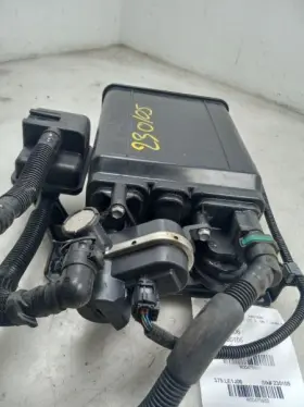 375.le1j06 Lexus 2006 Is250 2.5l 4wd At Fuel Vapor Canister