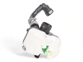 0261222 Maserati 2004 - 2008 Quattroporte 4.2l Fuel Vaqport Detection Pump W Hose Oem