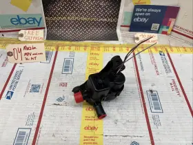 0261222015 Mazda 02-06 Mpv Fuel Vapor Leak Detection Pump # Oem