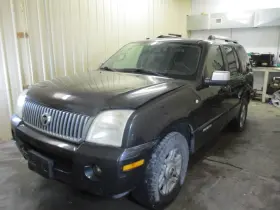 Mercury 6725587 Used Vapor Canister Fits 2007 Mountaineer Grade A
