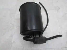 Mb925801 Mitsubishi Fuel Vapor Canister 3000gt 1995 Gas Charcoal Box Emission Oem