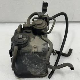 77704-45010 Toyota 375.to1498 1998 1999 2000 Sienna Fuel Vapor Charcoal Canister