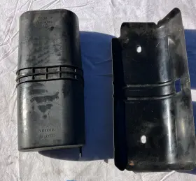 113201891a Volkswagen Vw Beetle 1974 Plastic Expansion Tank With Shield